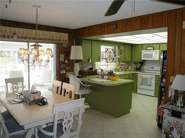 Photo of 12 COPAIRE Drive