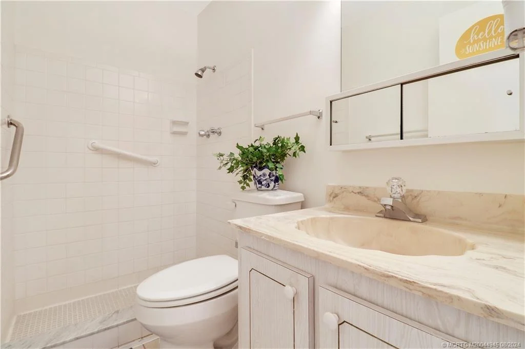 Photo of Unit D2 at 2600 SE Ocean Boulevard
