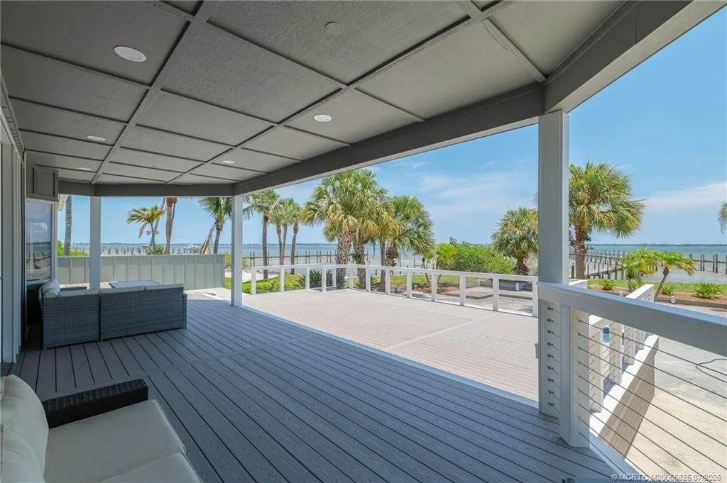 Photo of 114 N Sewalls Point Road