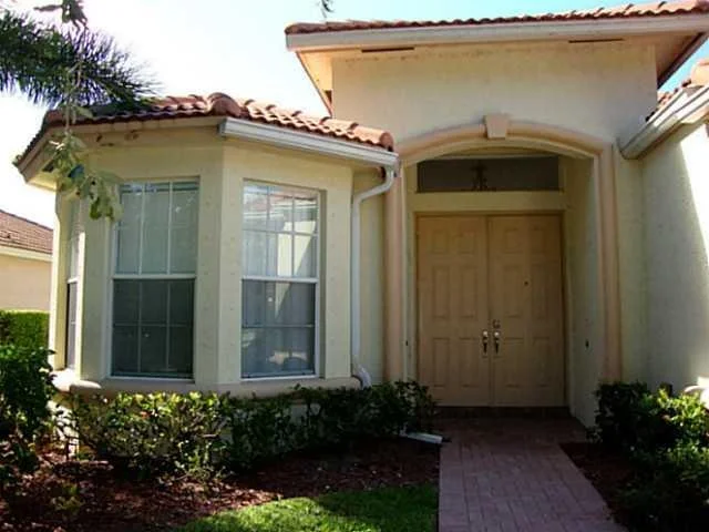 Photo of 1391 SE Legacy Cove Circle