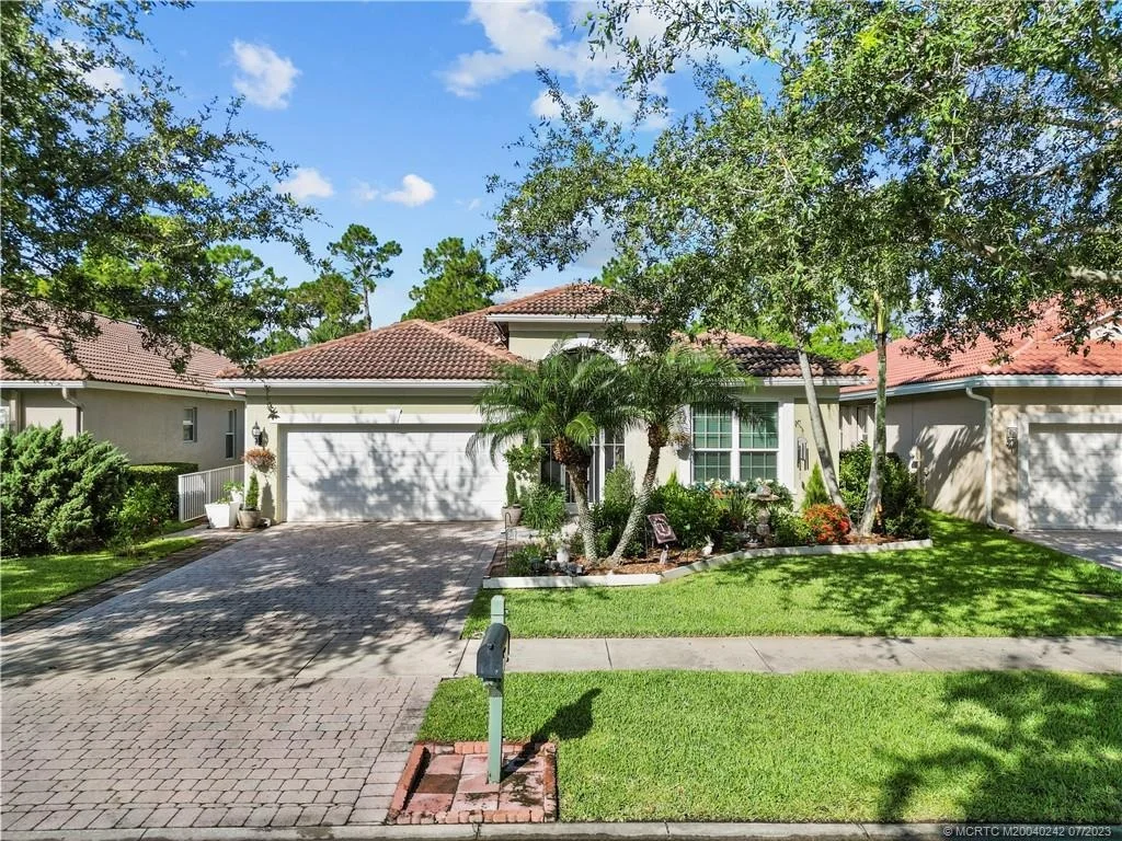 Photo of 6839 SE Twin Oaks Circle