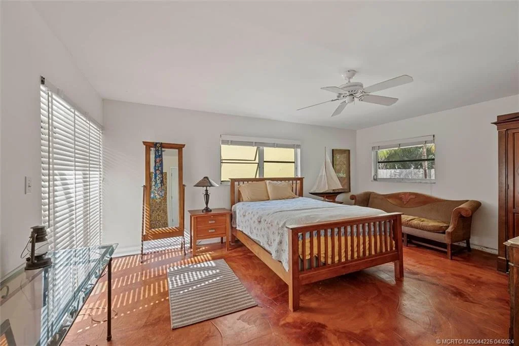 Photo of 111 S Sewalls Point Road