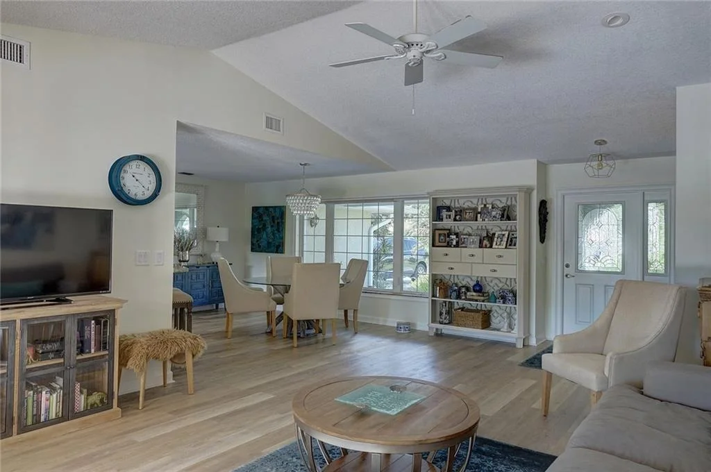 Photo of 5100 SE Sterling Circle