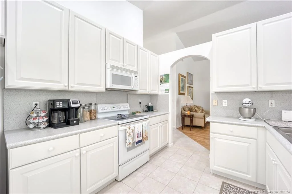 Photo of 7039 SE Twin Oaks Circle