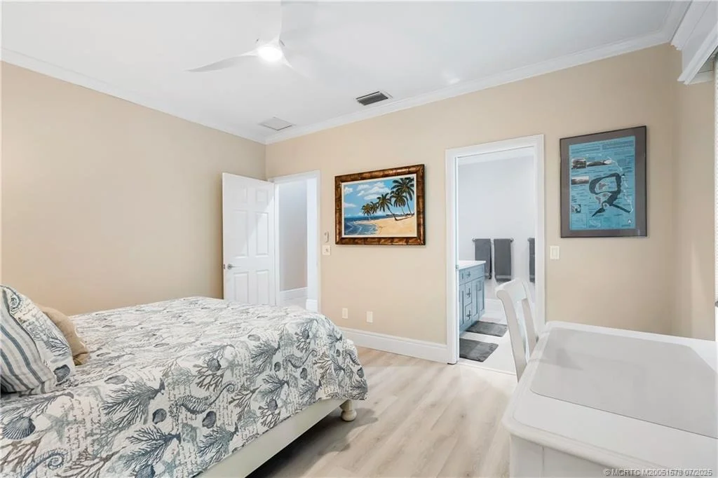 Photo of 1518 SE Cypress Glen Way