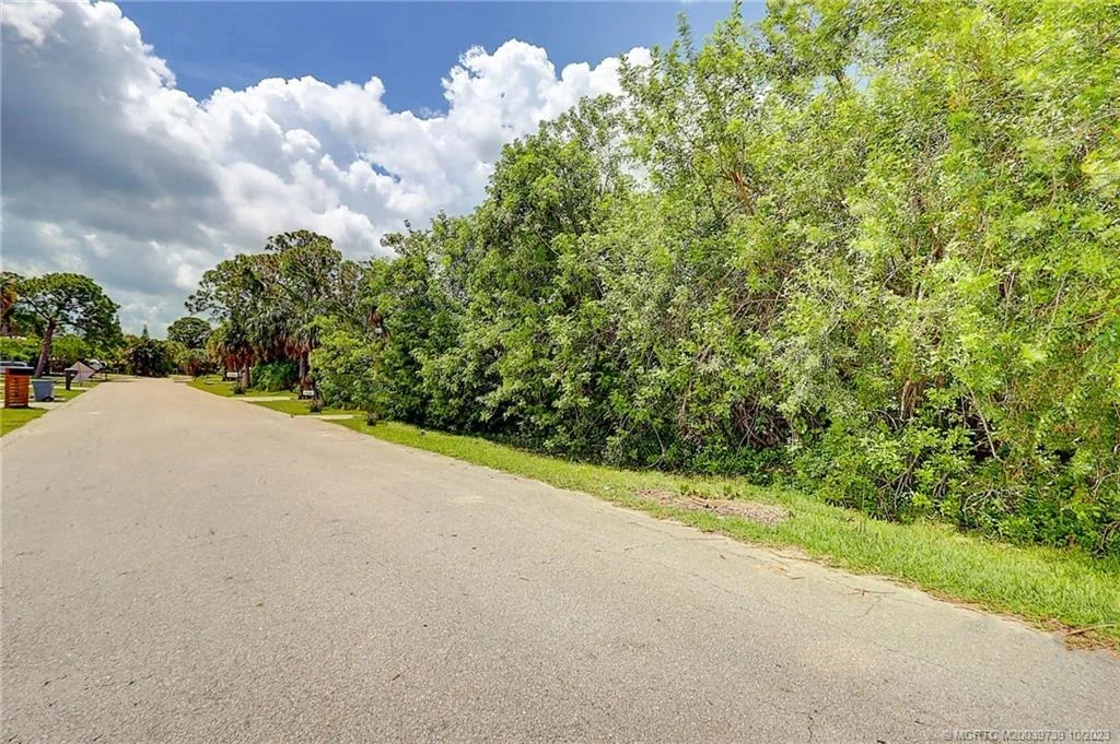 Photo of 5007 Hickory Drive
