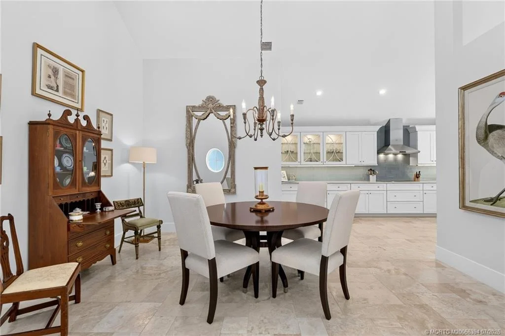 Photo of 6943 SE Harbor Circle