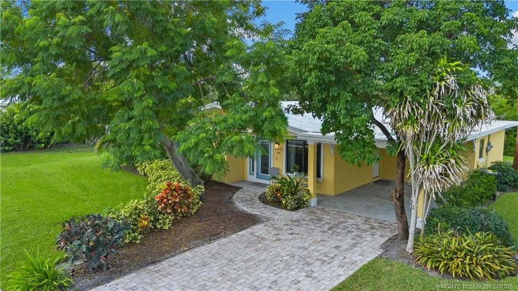Photo of 908 SE Krueger Parkway