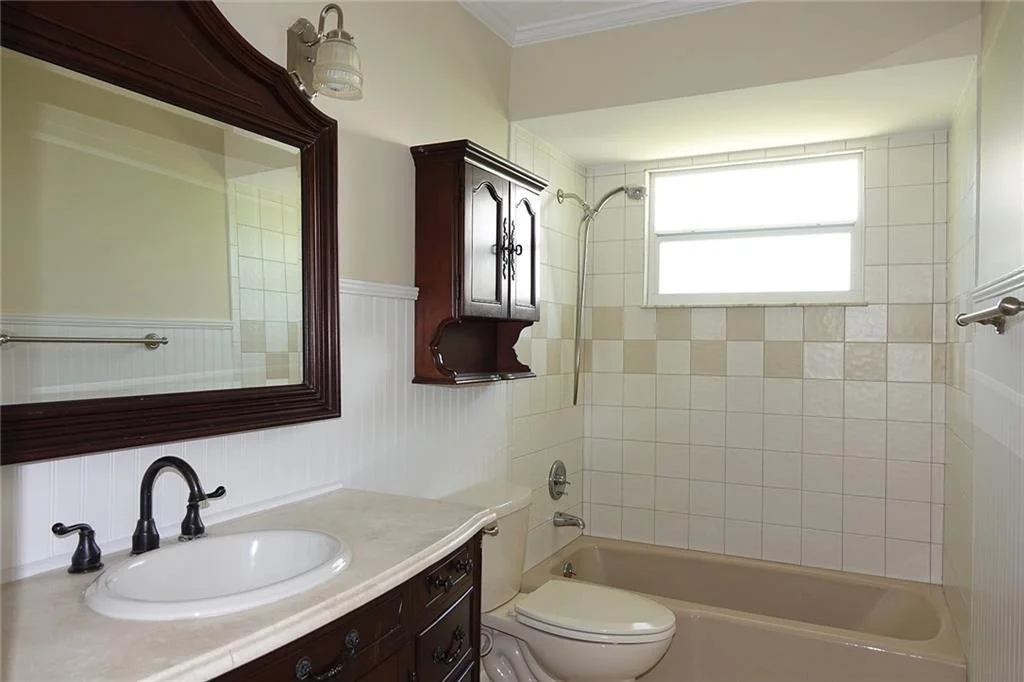 Photo of 2864 NE Rosetree Drive