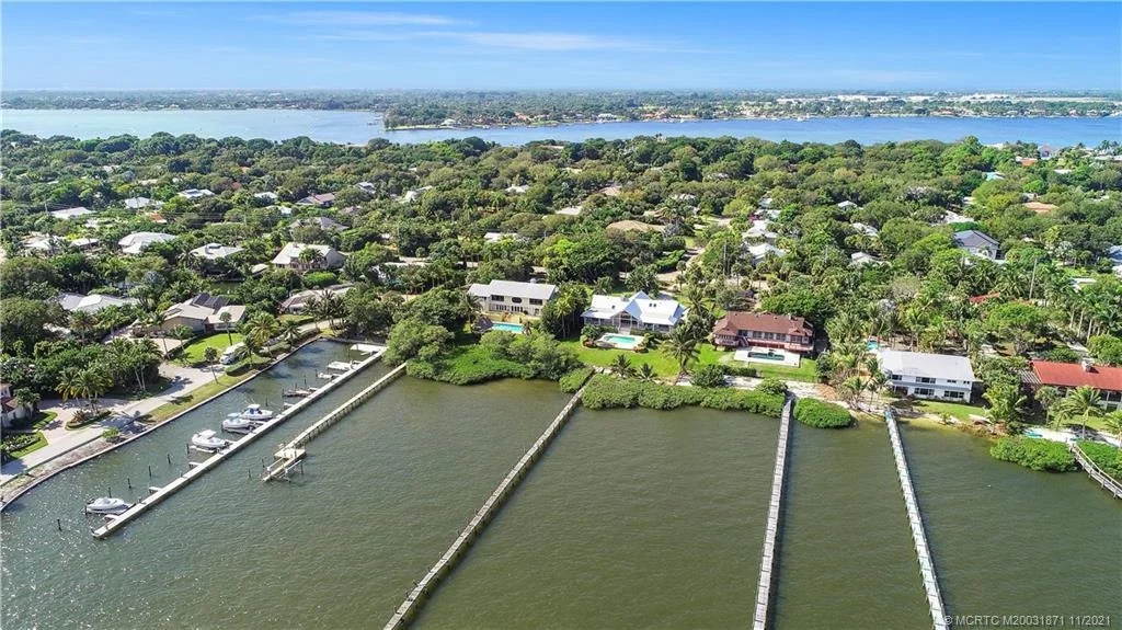 Photo of 116 S Sewalls Point Road