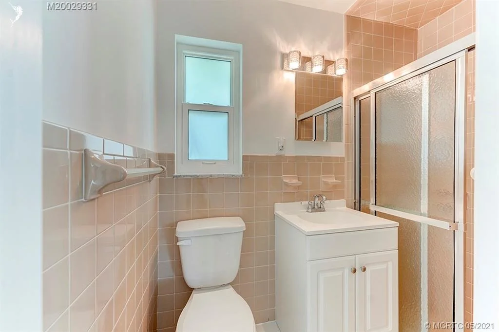 Photo of 799 SW Tanglewood Trail