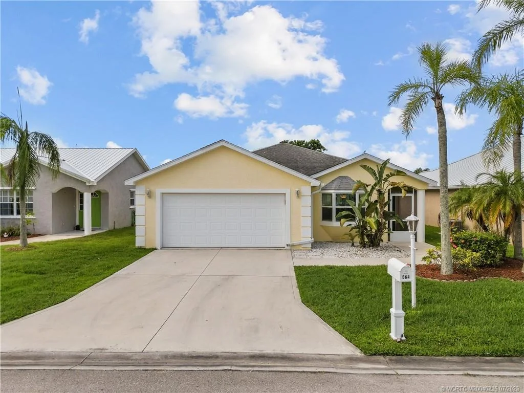 Photo of 664 SE 25th Street