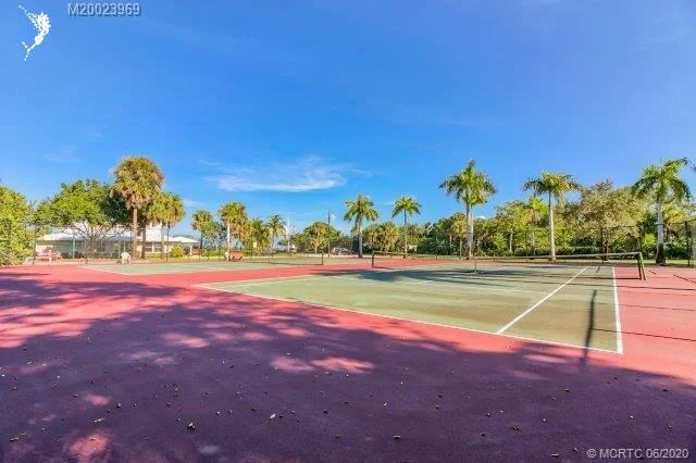 Photo of 490 SE Saint Lucie Boulevard