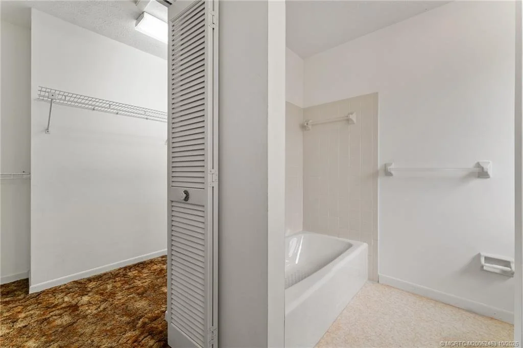 Photo of 4726 SE Manatee Terrace