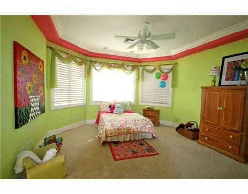 Photo of 8 MORGAN Circle