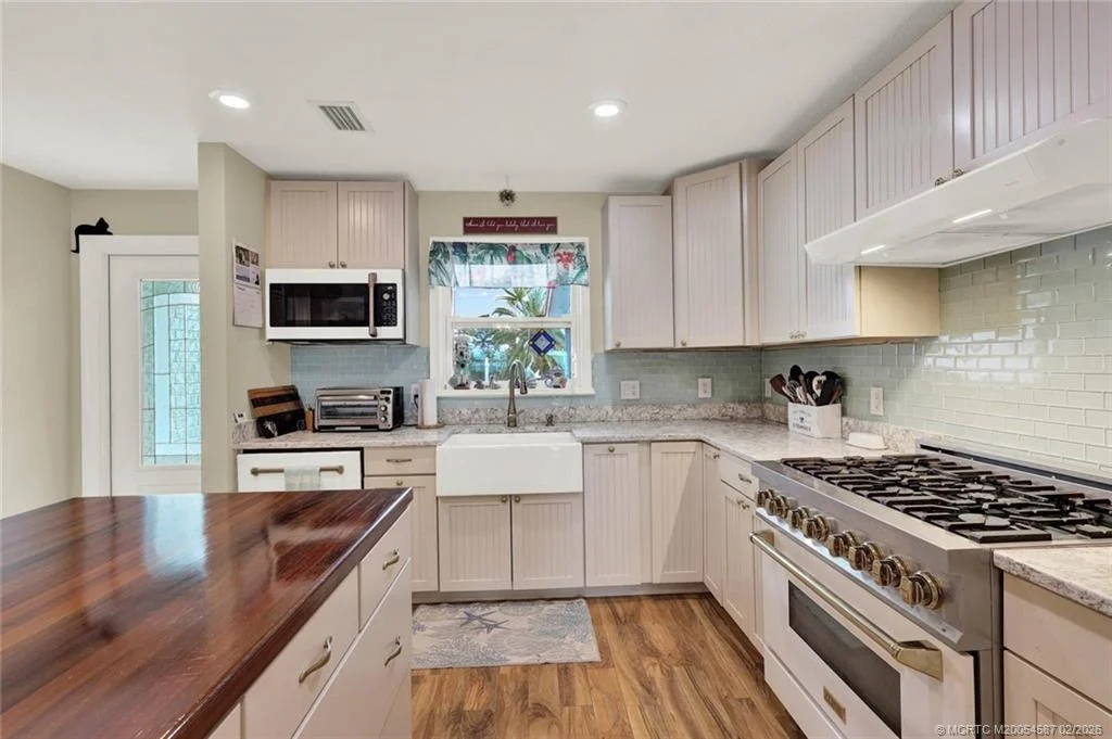 Photo of 84 Aqua Ra Drive