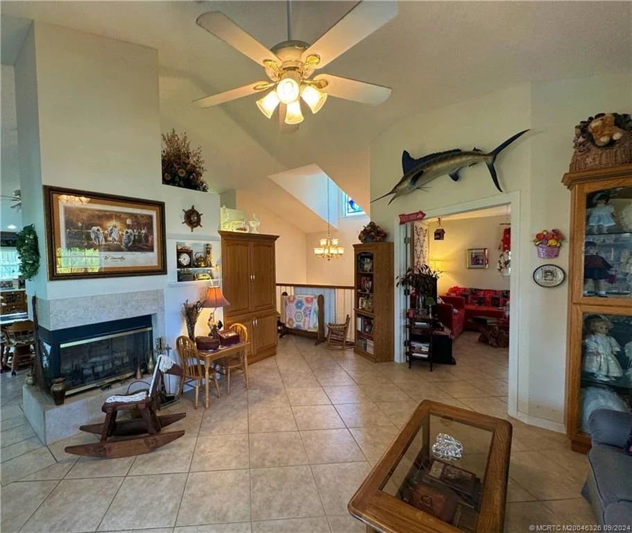 Photo of 4225 SE Centerboard Lane