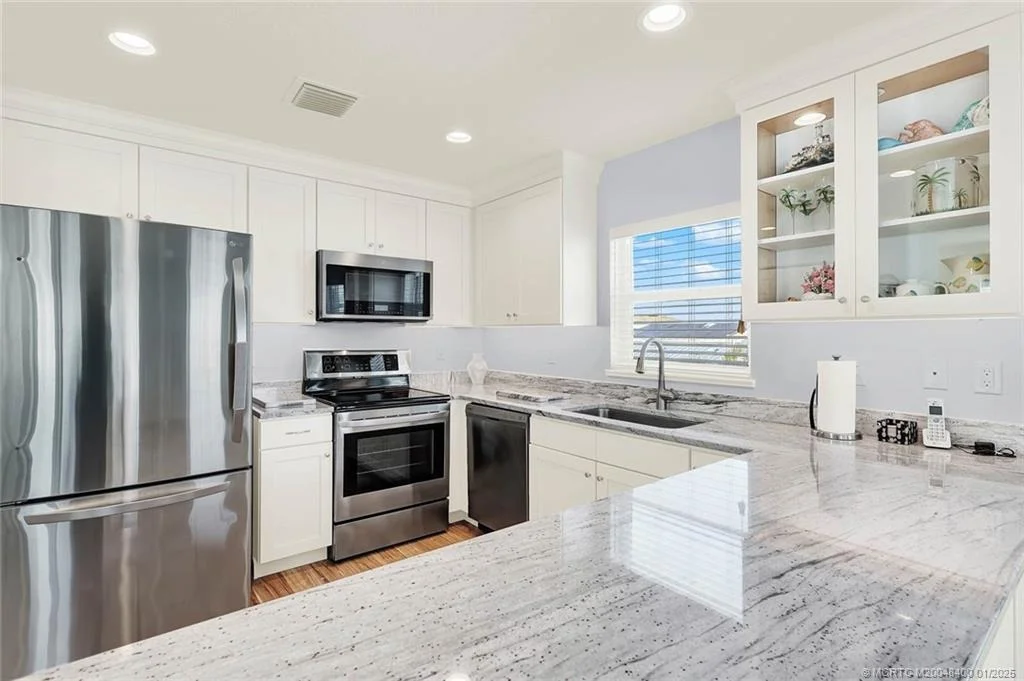 Photo of 20 Nettles Boulevard