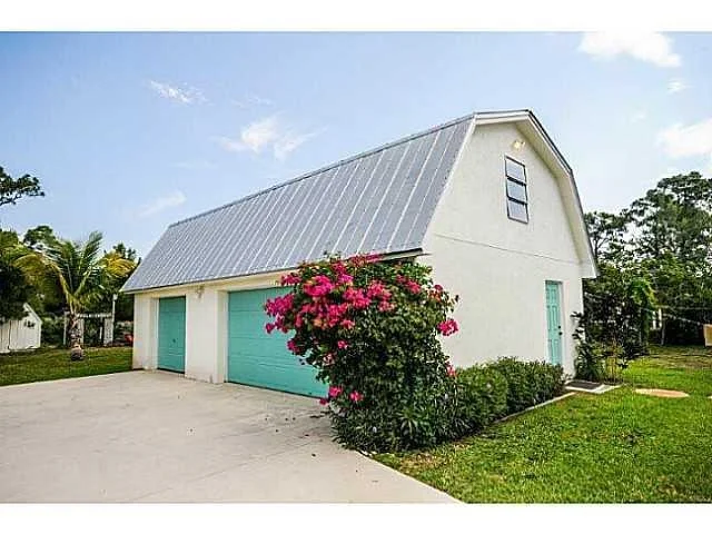 Photo of 5121 SE Great Pocket Trail