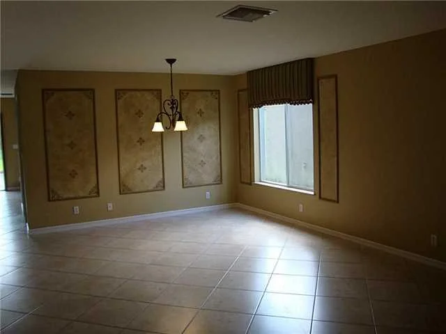 Photo of 5483 SE Graham Drive