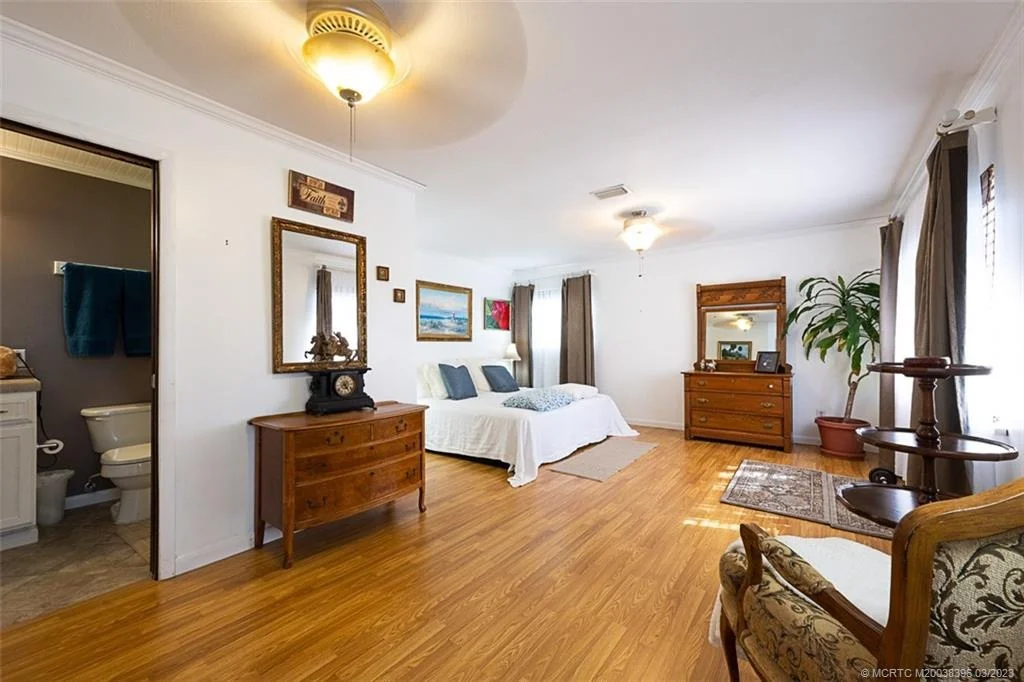 Photo of 6239 SE Lake Circle Drive