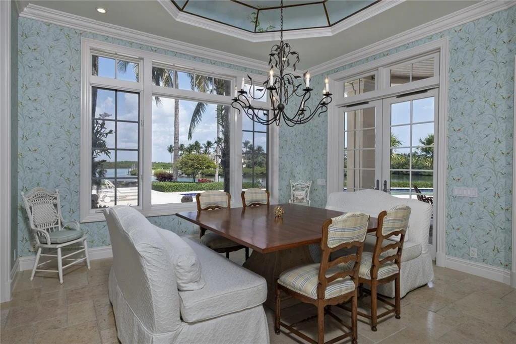 Photo of 6401 SE Inlet Way