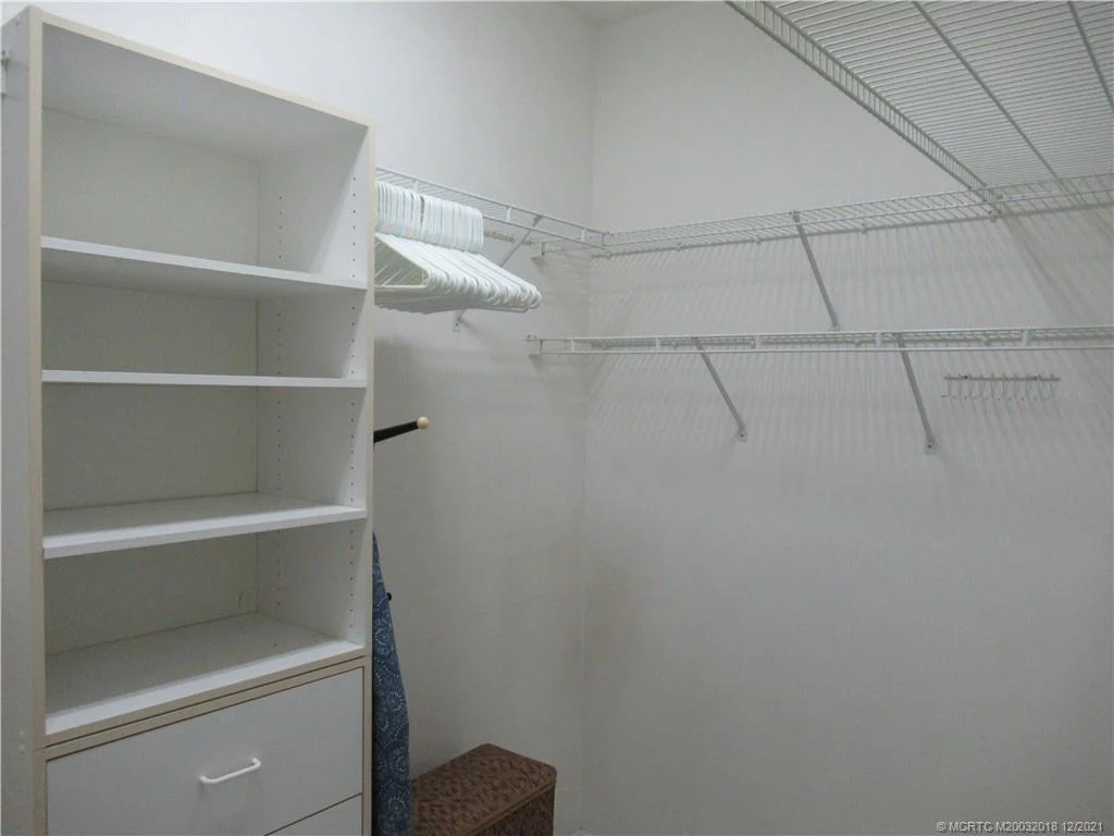 Photo of 7099 SE Twin Oaks Circle
