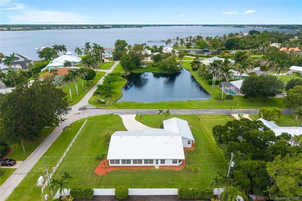 Photo of 2375 NW Cove View