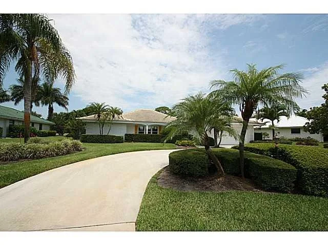 Photo of 3211 SE Fairway West