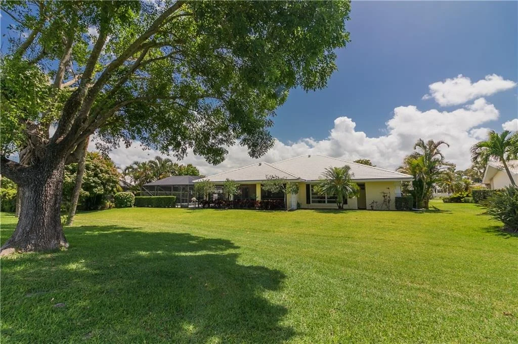 Photo of 2821 SE Fairway W