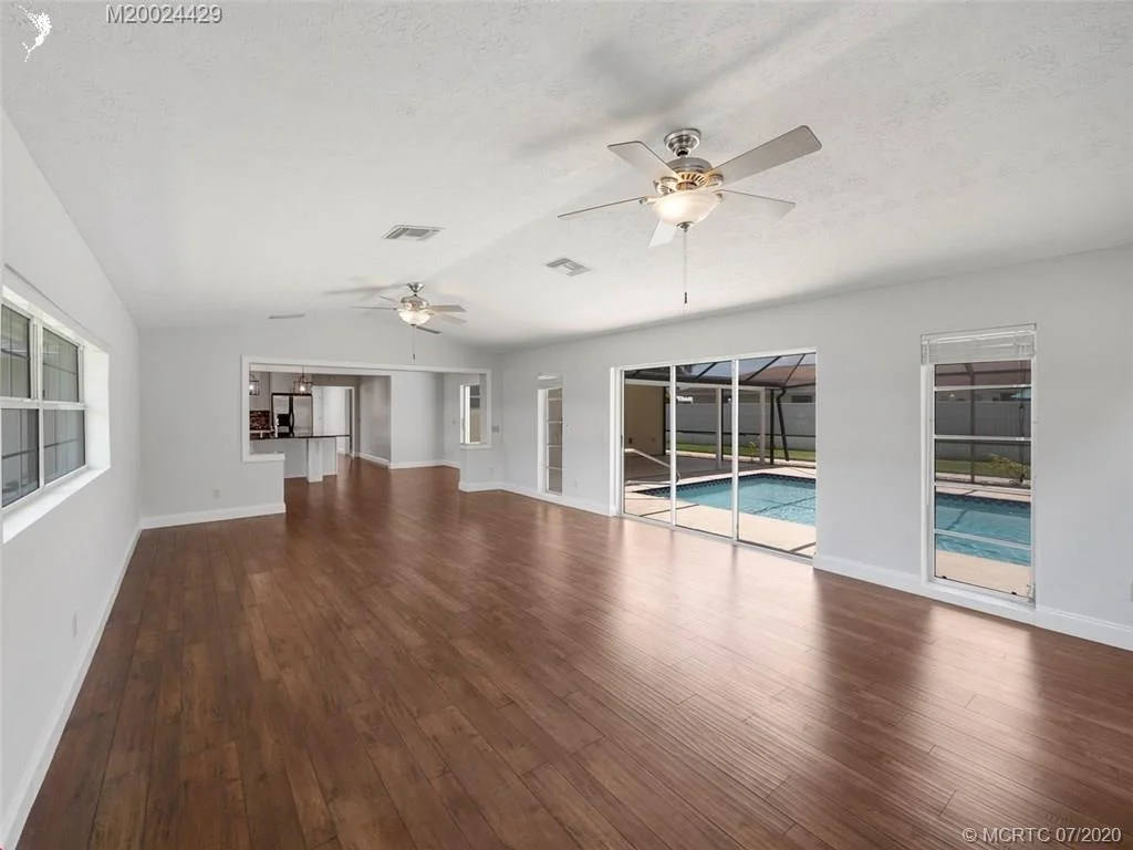 Photo of 1544 NW Spruce Ridge Drive
