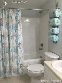 Photo of 254 SE Kitching Circle