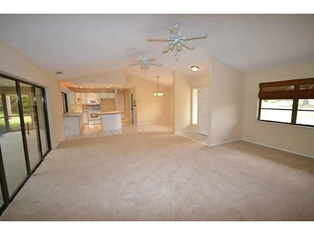 Photo of 3033 SE Quanset Circle