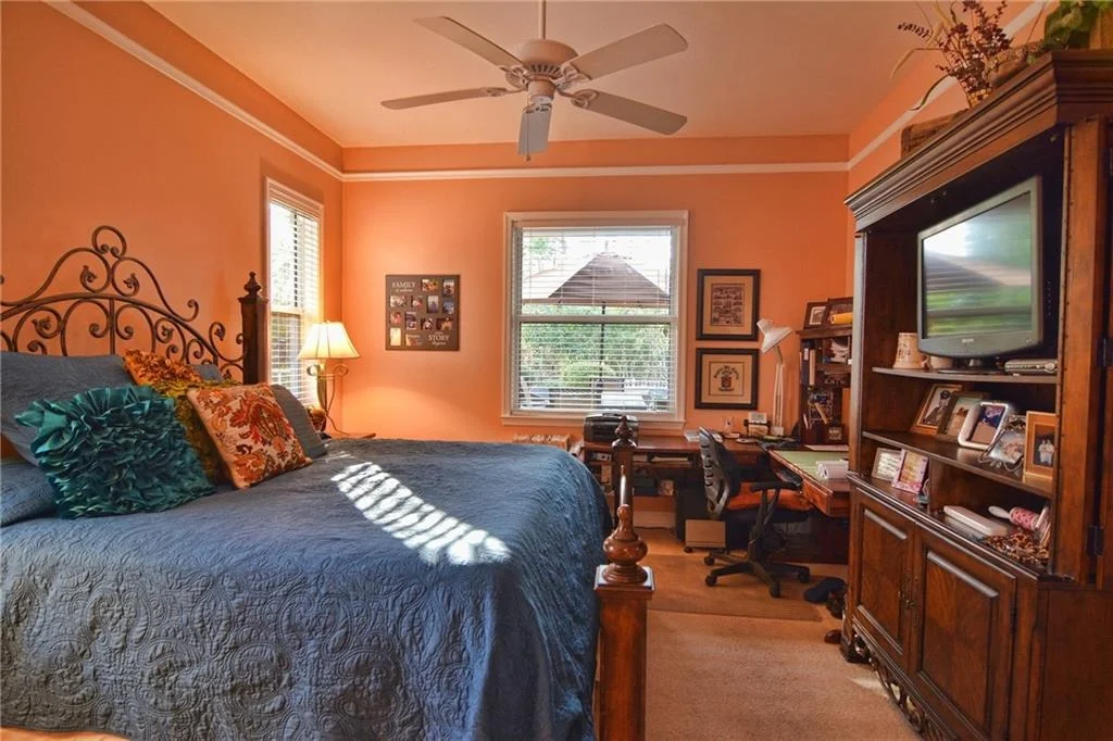 Photo of 2454 NW Hummingbird Circle