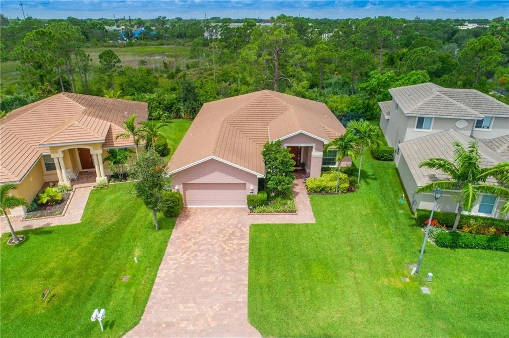 Photo of 1908 NW Waterwillow Way