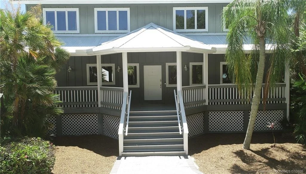 Photo of 114 N Sewalls Point Road