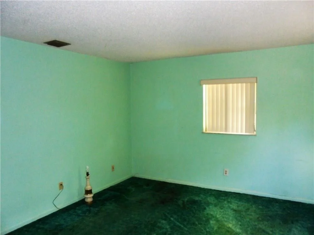 Photo of 1015 NE Oceanview Circle