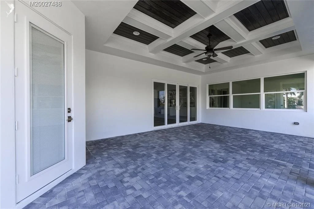 Photo of 2 Pineapple Lane