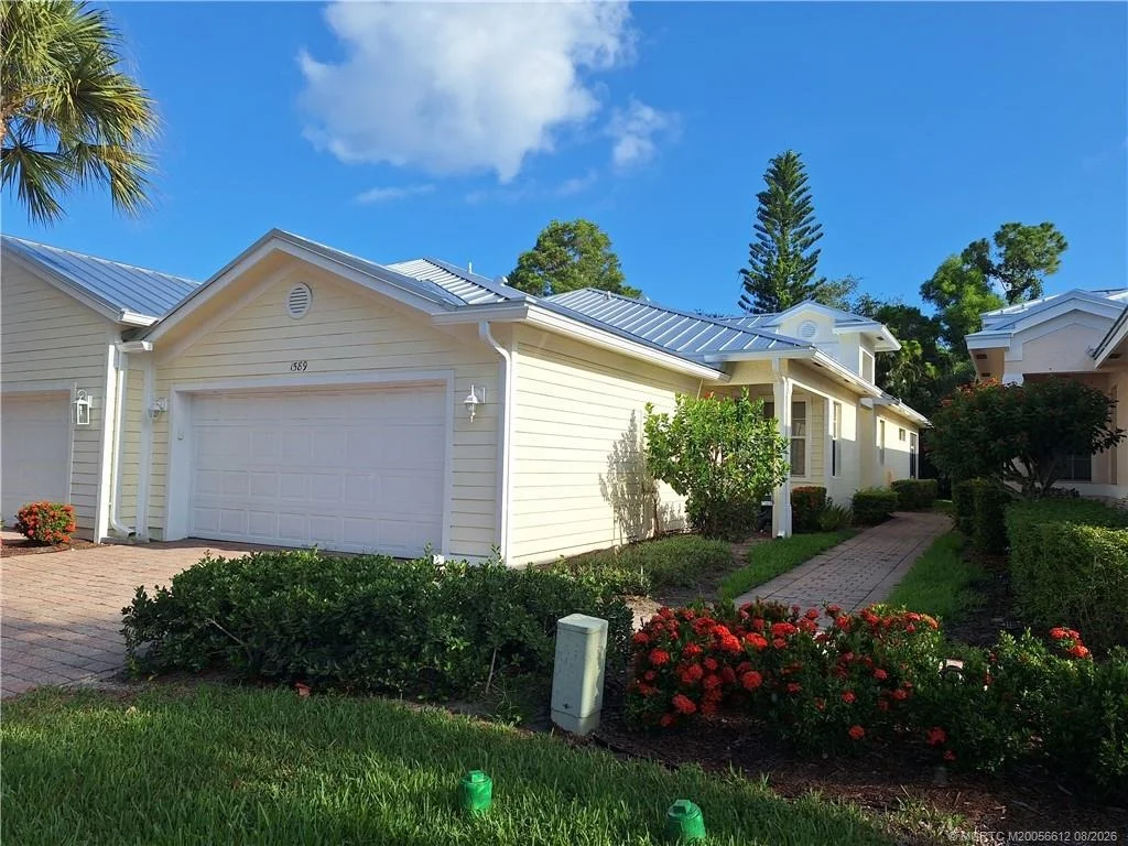 Photo of 1589 SE Tidewater Place