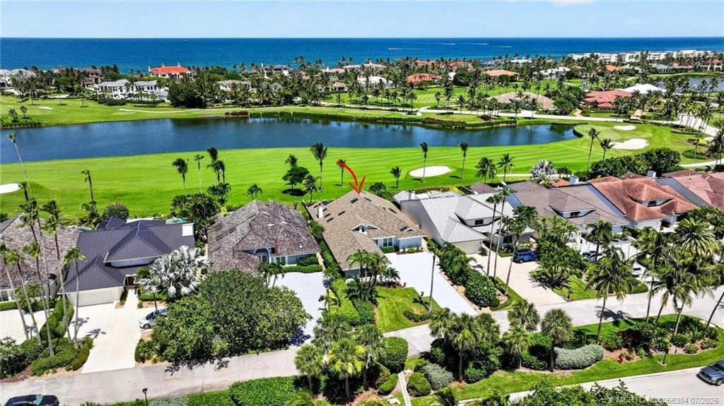 Photo of 6943 SE Harbor Circle