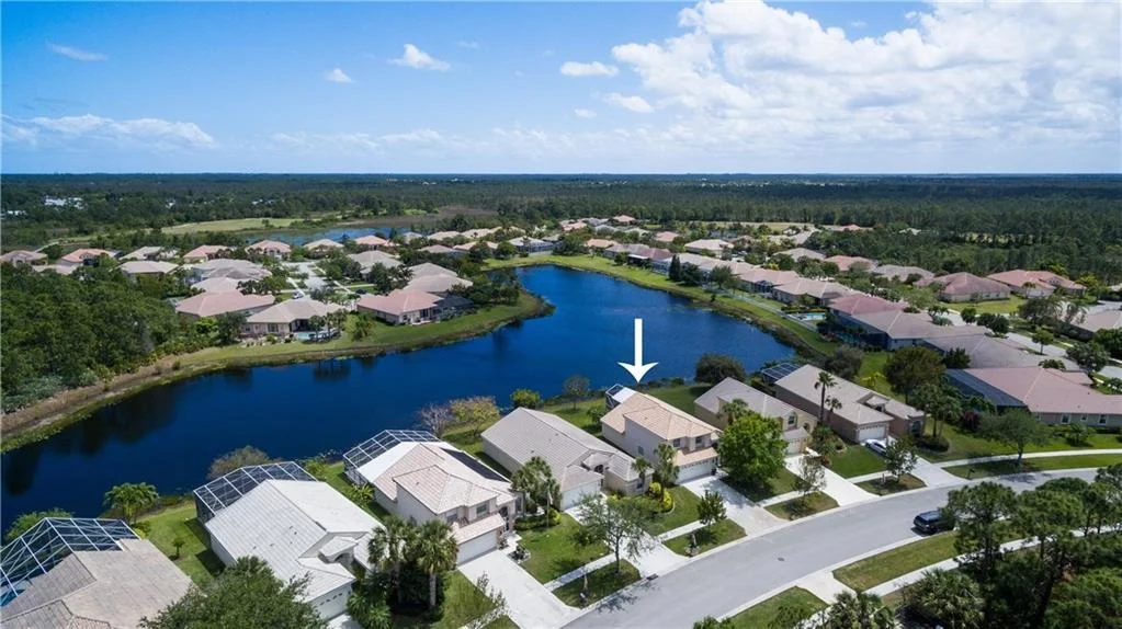 Photo of 7079 SE Twin Oaks Circle