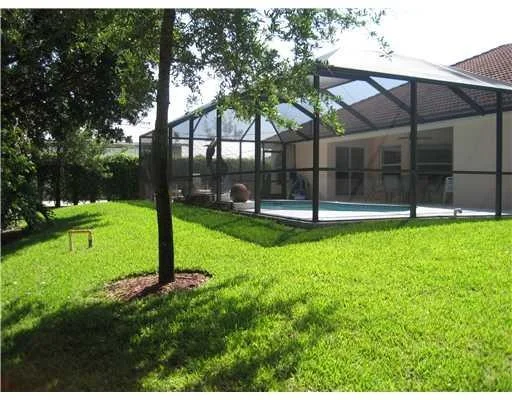 Photo of 4749 SE ROCKY POINT Way