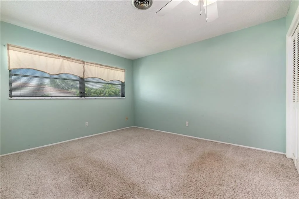 Photo of 1523 NW Spruce Ridge Drive