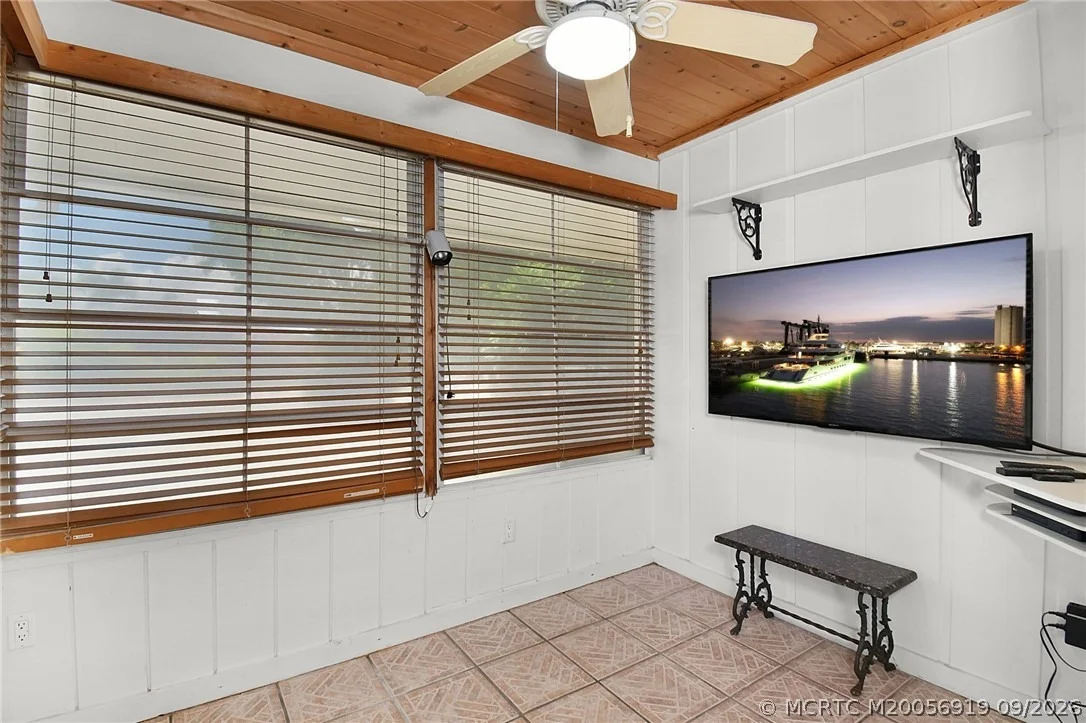 Photo of 76 N El Mar Drive