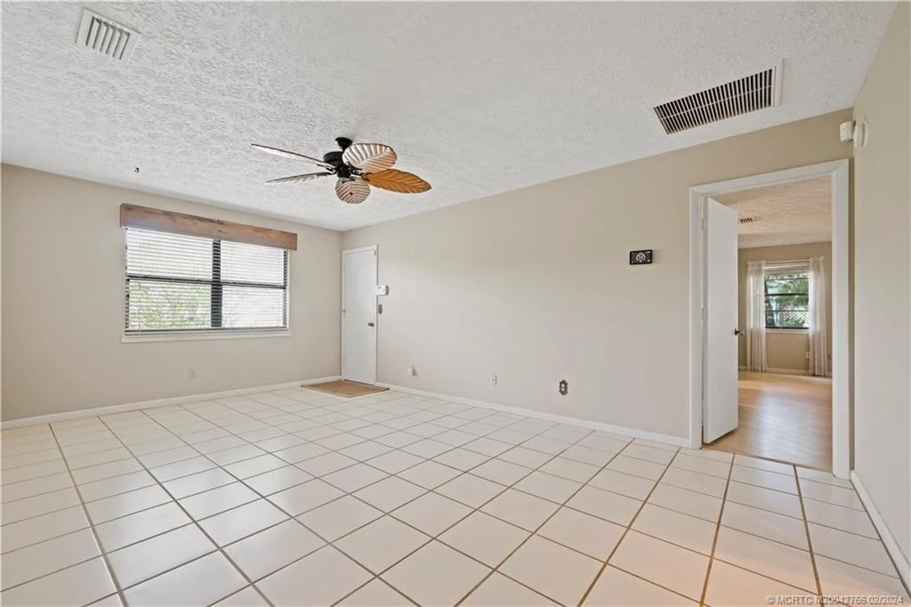 Photo of 700 NW North River Drive