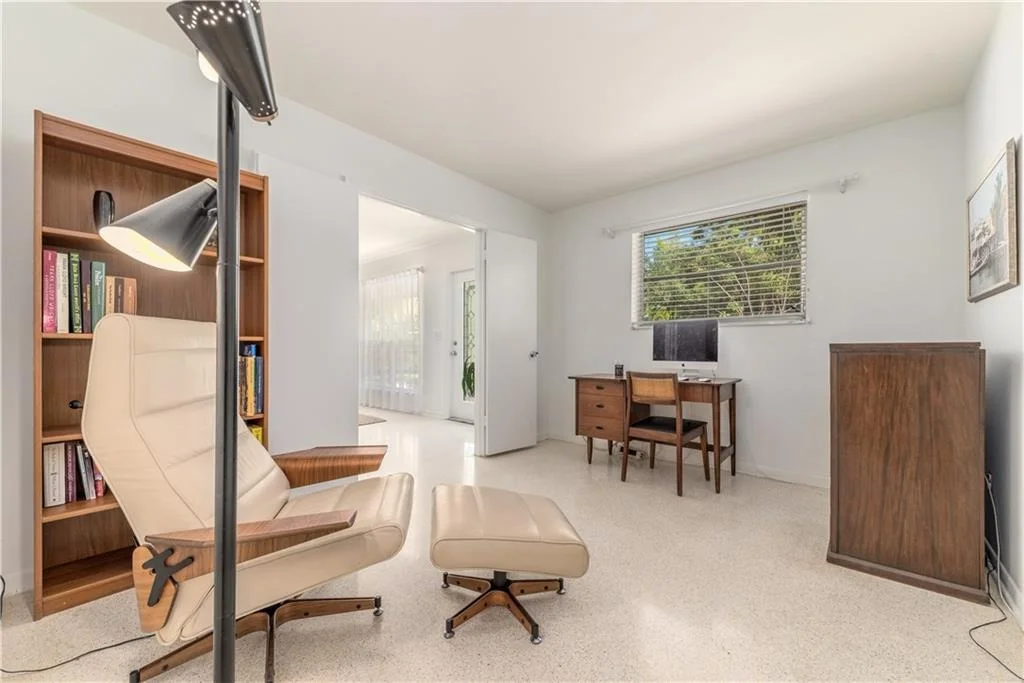 Photo of 522 SE Edgewood Drive