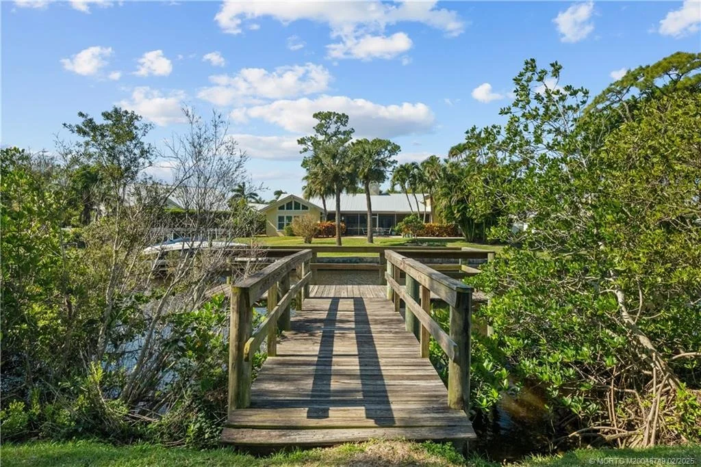 Photo of 1269 NW Fork Road