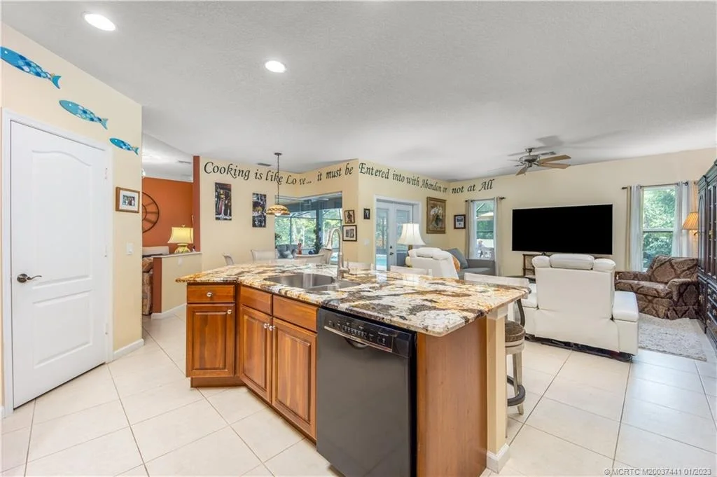Photo of 4314 SE Fairway East