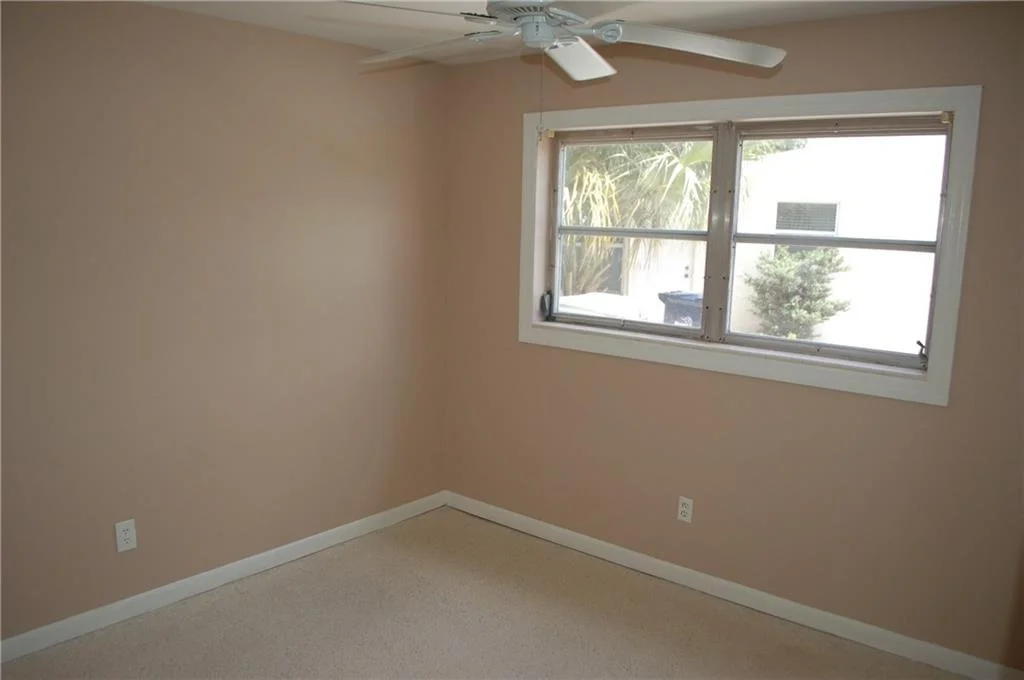 Photo of 444 SE Fini Drive