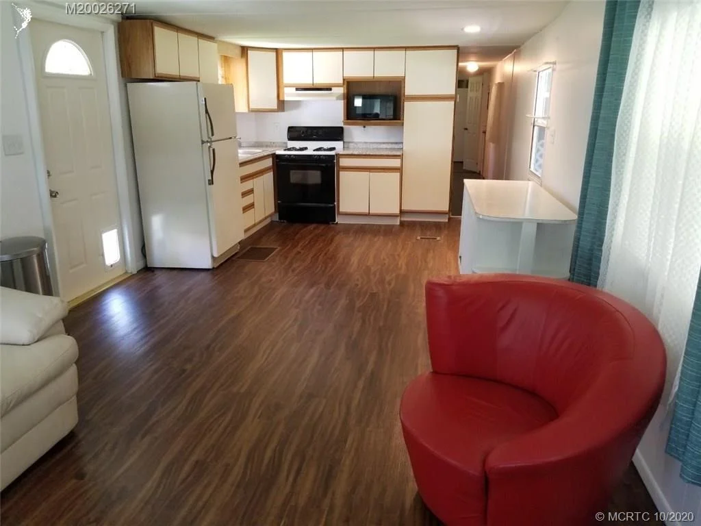 Photo of 132 NE 15th Terrace